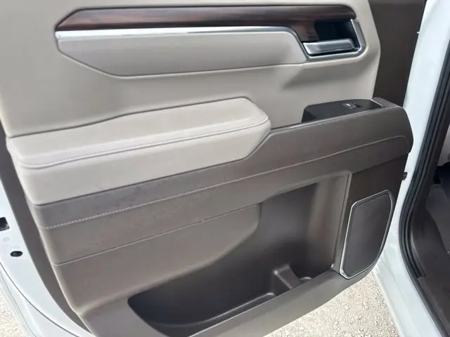 2025 GMC Sierra - $38,200