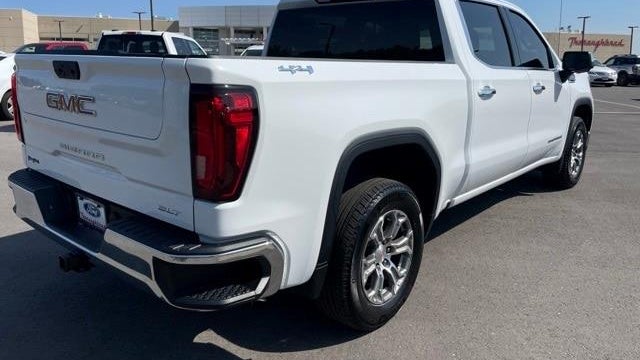 2023 GMC Sierra 1500 SLT