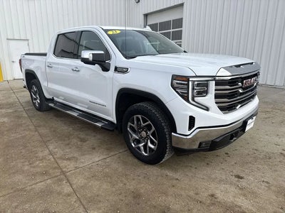 2023 GMC Sierra 1500 4X4 SLT 4DR Crew Cab 5.8 FT. SB