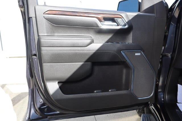 2024 GMC Sierra - $44,000