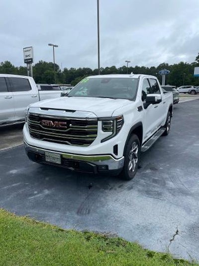 2022 GMC Sierra 1500 4X4 SLT 4DR Crew Cab 5.8 FT. SB