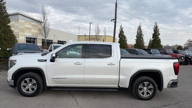 2022 GMC Sierra 1500 SLT