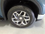 2024 Sierra 1500 Thumbnail 9