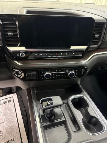 2024 GMC Sierra
