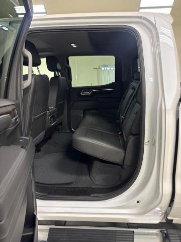 2024 GMC Sierra