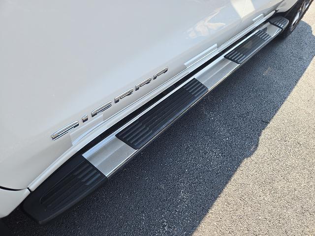 2023 GMC Sierra - $40,900