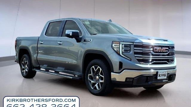 2024 GMC Sierra 1500 SLT
