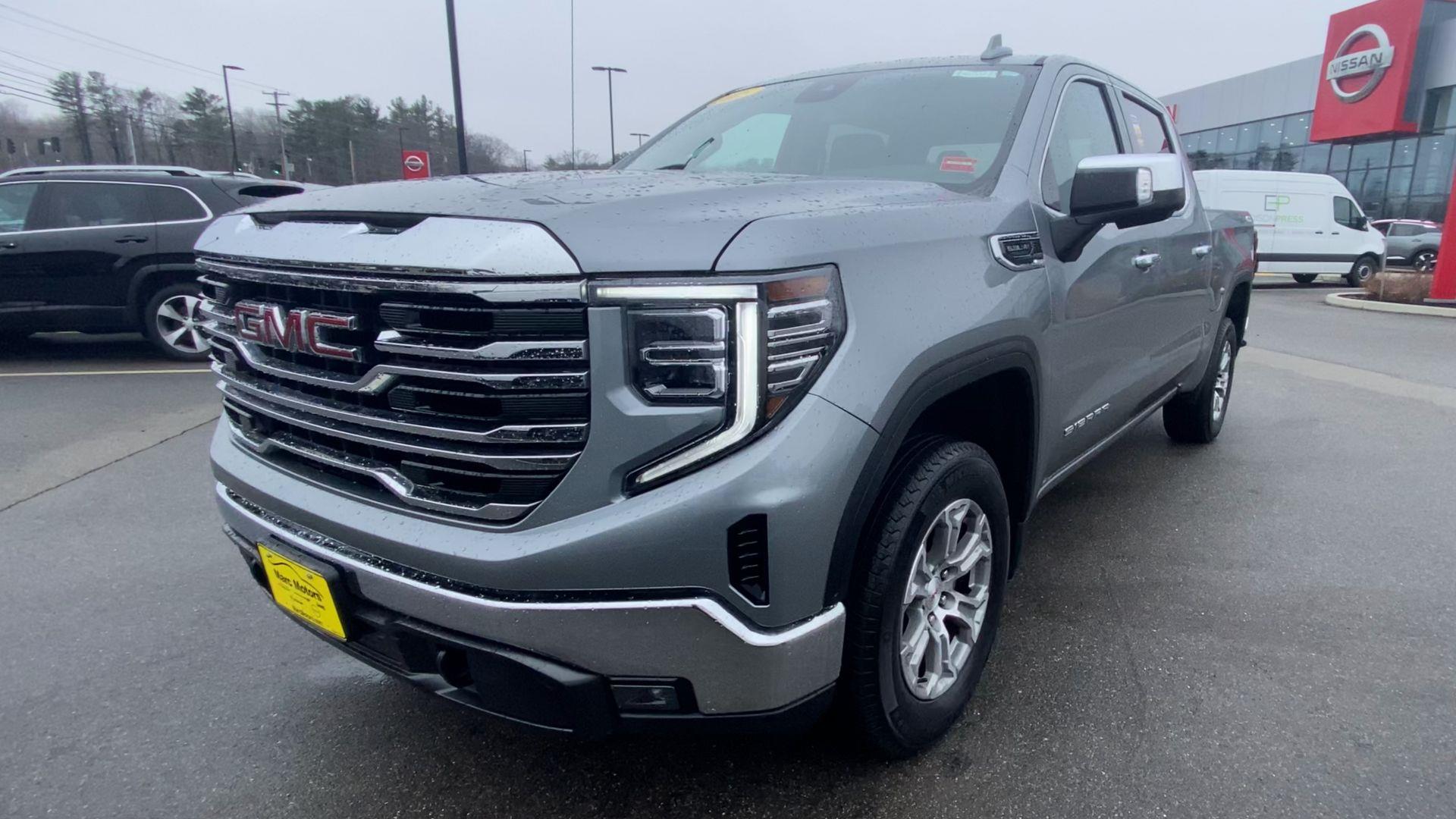 2025 GMC Sierra 1500 SLT