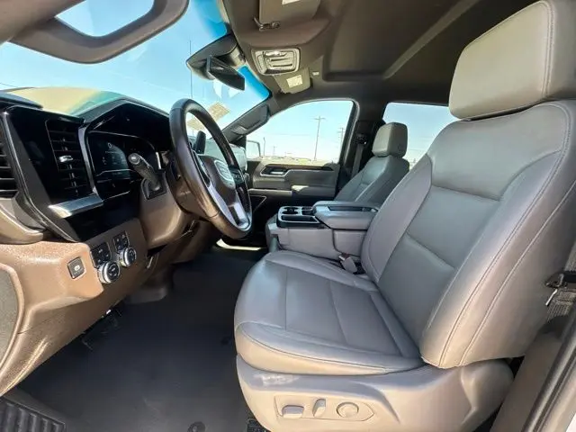 2025 GMC Sierra - $39,000