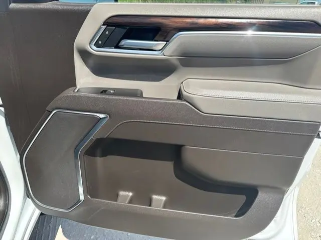 2025 GMC Sierra - $39,000