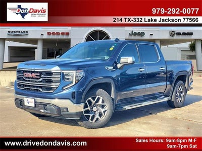 2022 GMC Sierra 1500 4X4 SLT 4DR Crew Cab 5.8 FT. SB