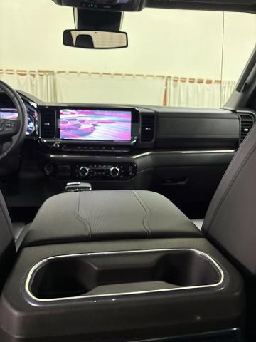 2023 GMC Sierra