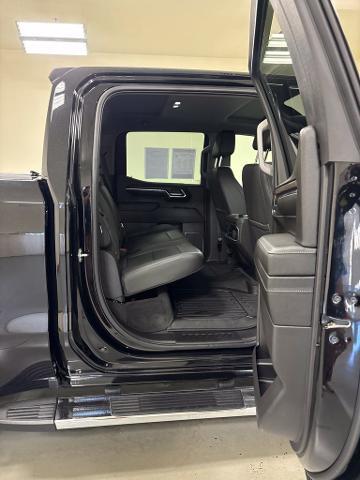 2023 GMC Sierra