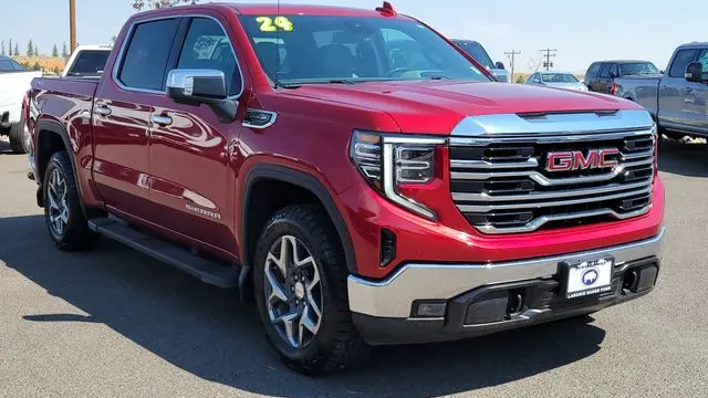 2024 GMC Sierra 1500 SLT