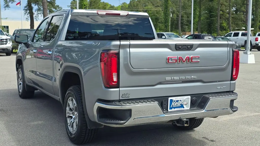 2025 GMC Sierra 1500 SLT
