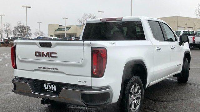 2025 GMC Sierra 1500 SLT