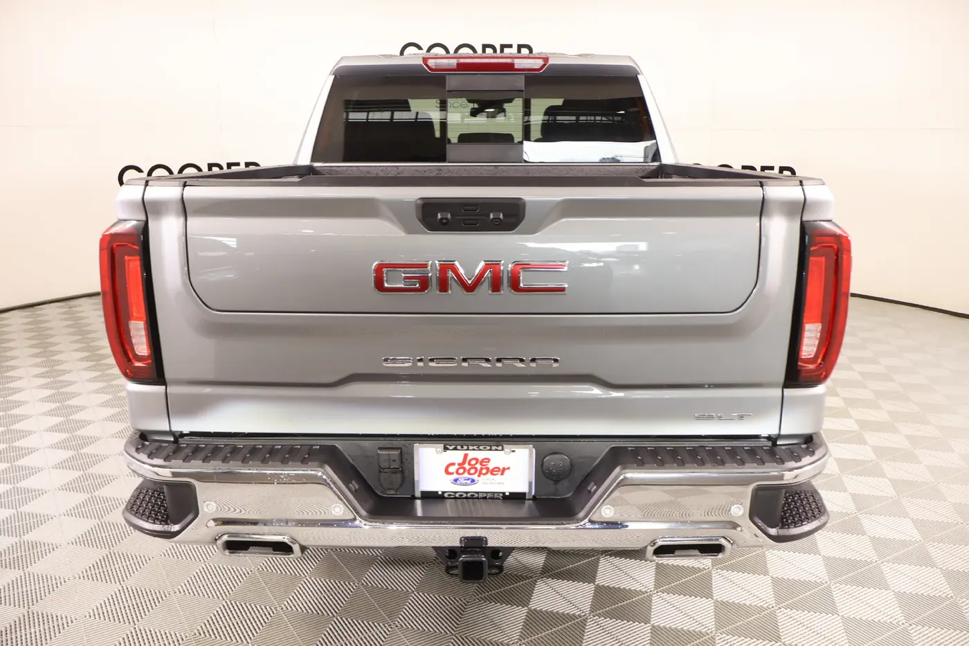 2025 GMC Sierra - $46,603