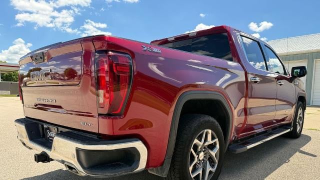 2022 GMC Sierra 1500 SLT