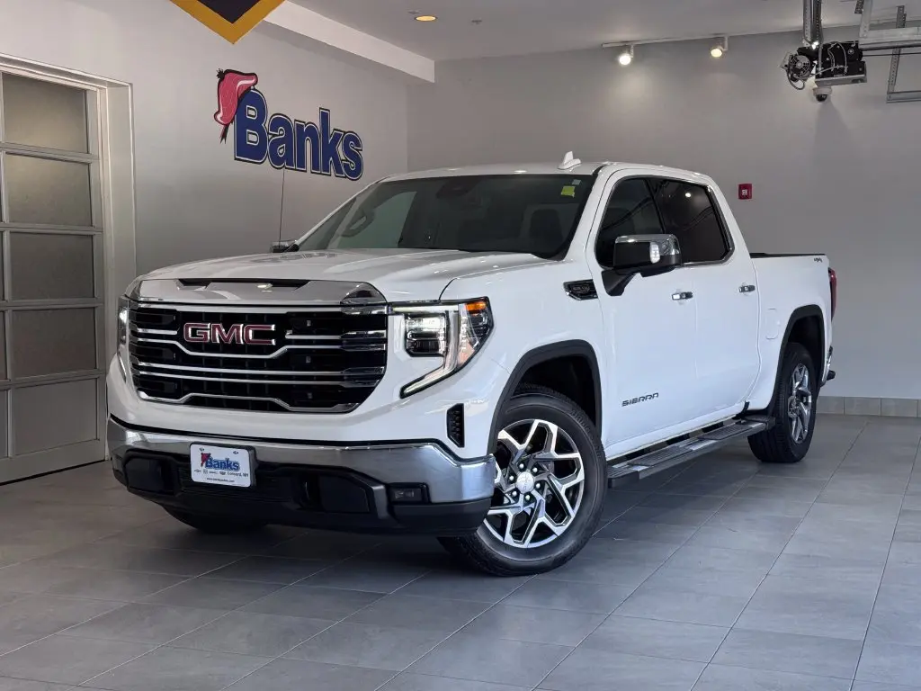 2023 GMC Sierra - $45,987