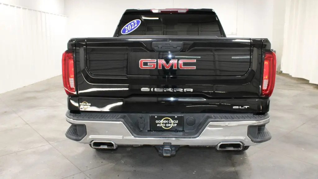 2022 GMC Sierra 1500 SLT