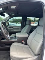 2025 Sierra 1500 Thumbnail 4