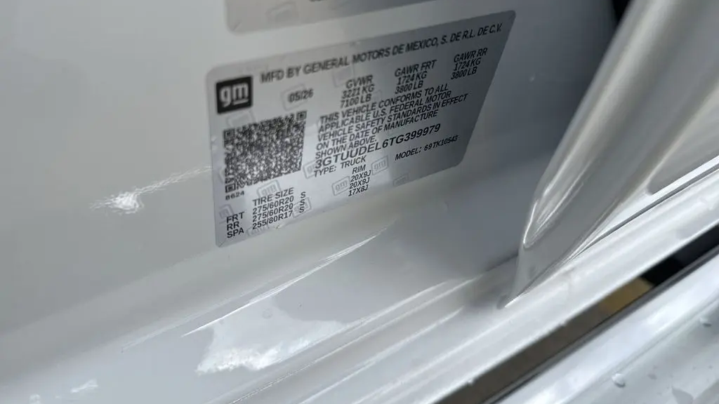 2026 GMC Sierra 1500 SLT