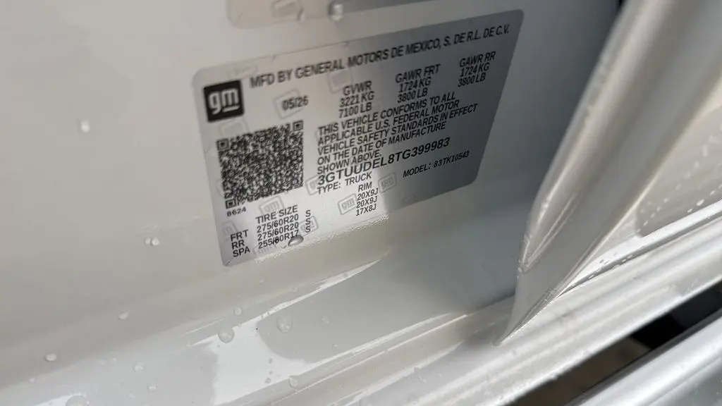 2026 GMC Sierra 1500 SLT