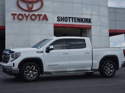 2022 GMC Sierra 1500 4X4 SLT 4DR Crew Cab 5.8 FT. SB