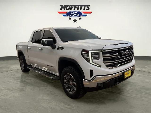 2022 GMC Sierra - $29,627
