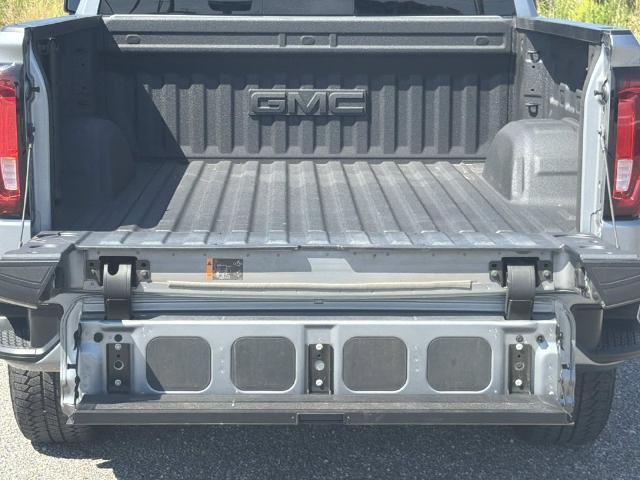 2025 GMC Sierra - $53,872