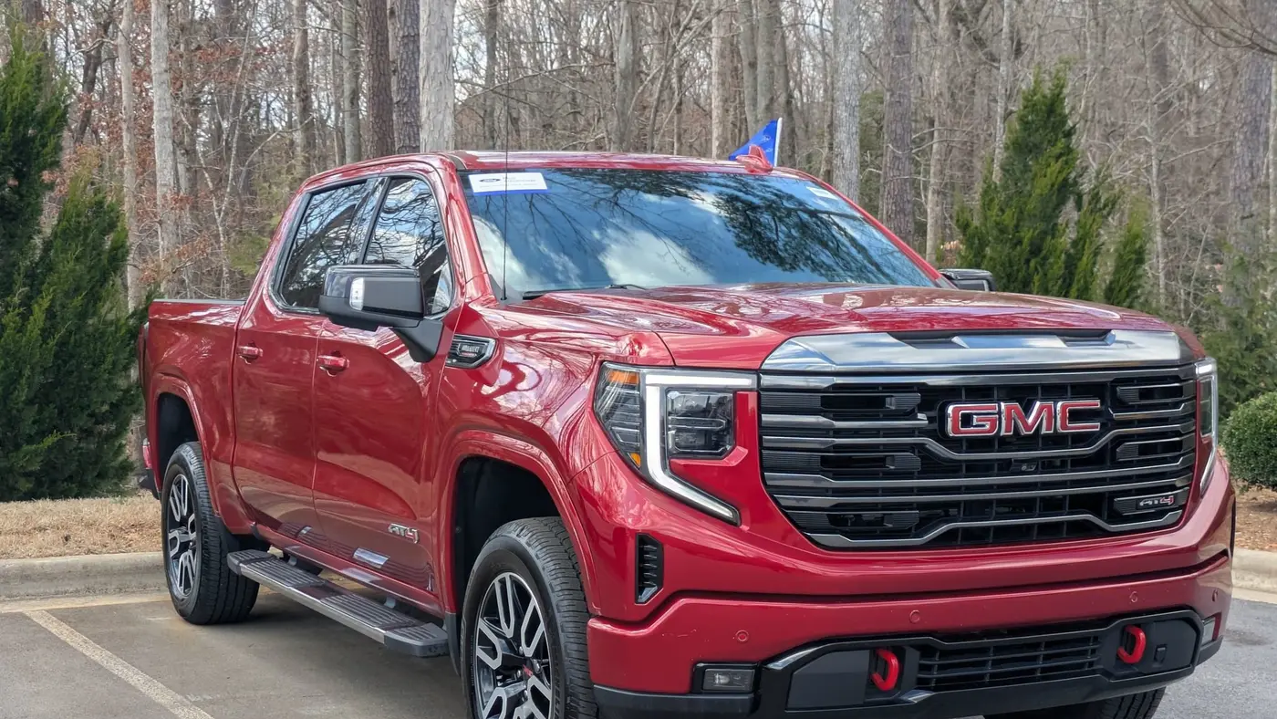 2023 GMC Sierra 1500 AT4