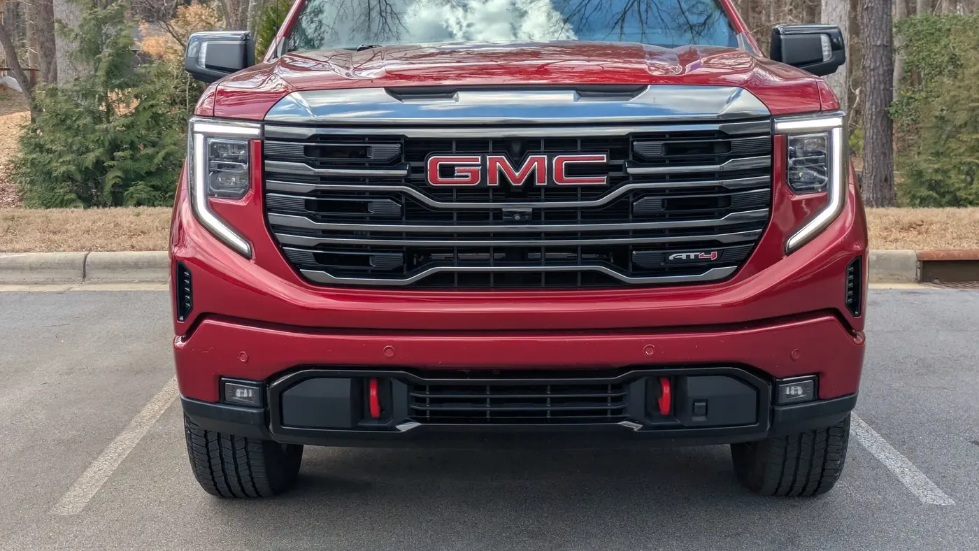 2023 GMC Sierra 1500 AT4