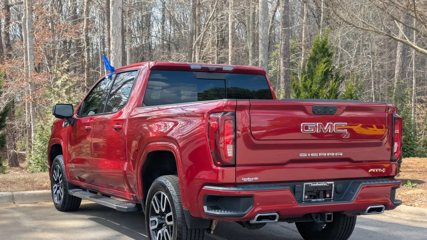 2023 GMC Sierra 1500 AT4