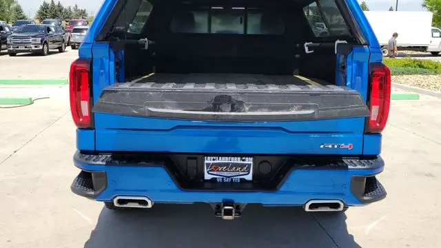 2023 GMC Sierra 1500 AT4