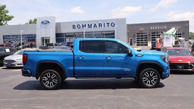 2024 GMC Sierra 1500 AT4