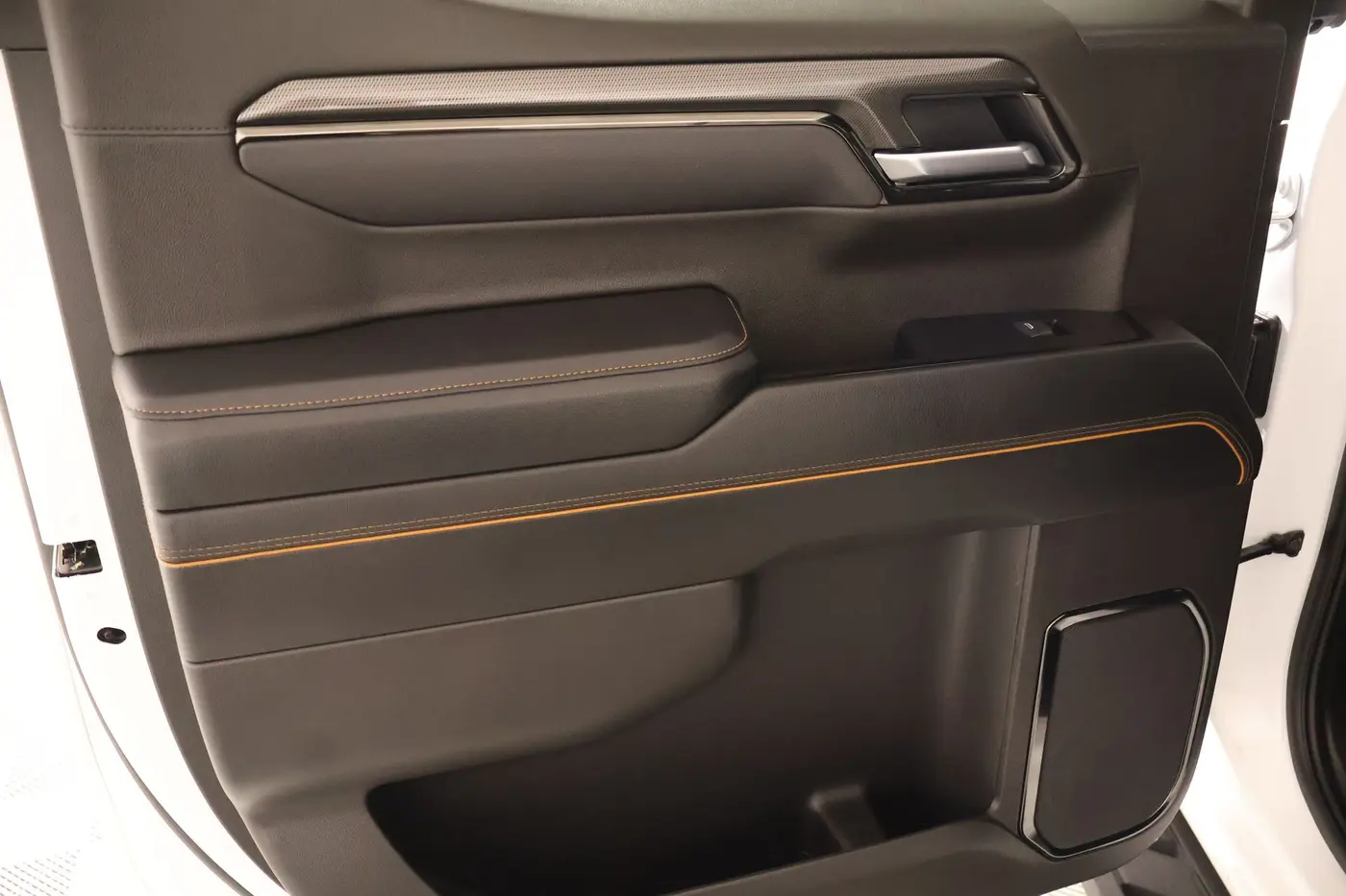 2025 GMC Sierra - $48,733