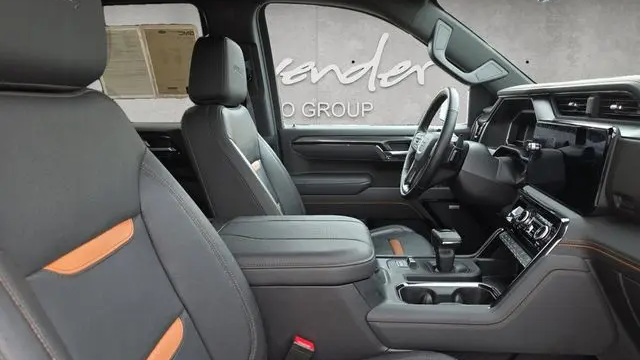 2025 GMC Sierra 1500 AT4