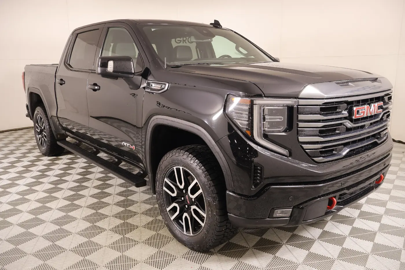 2023 GMC Sierra