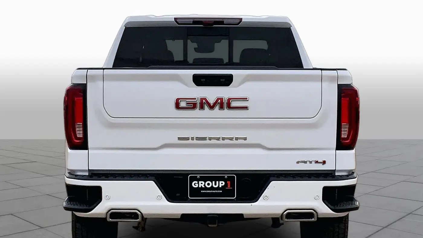 2024 GMC Sierra 1500 AT4