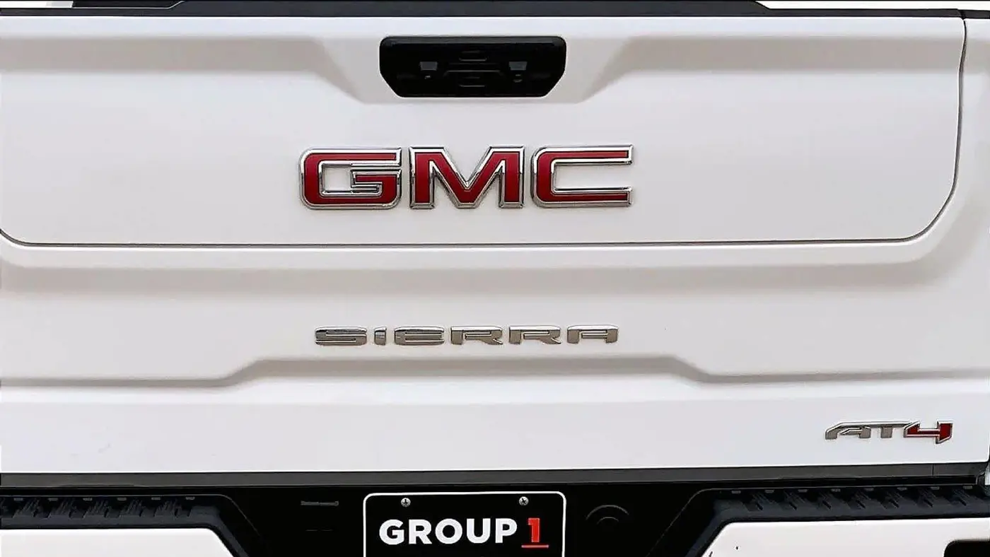 2024 GMC Sierra 1500 AT4