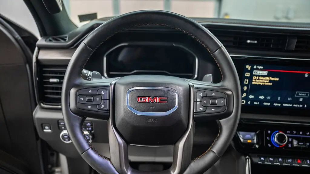 2024 GMC Sierra 1500 AT4