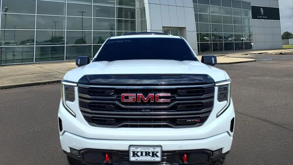 2025 GMC Sierra 1500 AT4