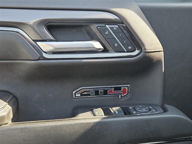 2024 GMC Sierra