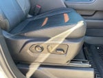2024 Sierra 1500 Thumbnail 16
