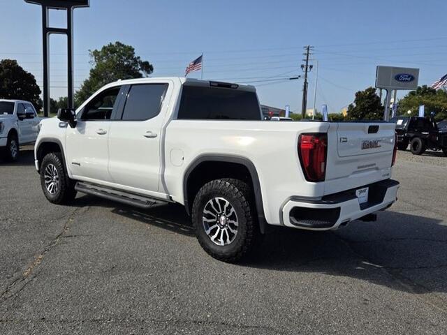 2022 GMC Sierra - $39,598
