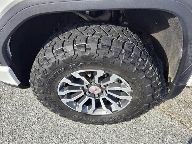 2022 GMC Sierra - $39,598