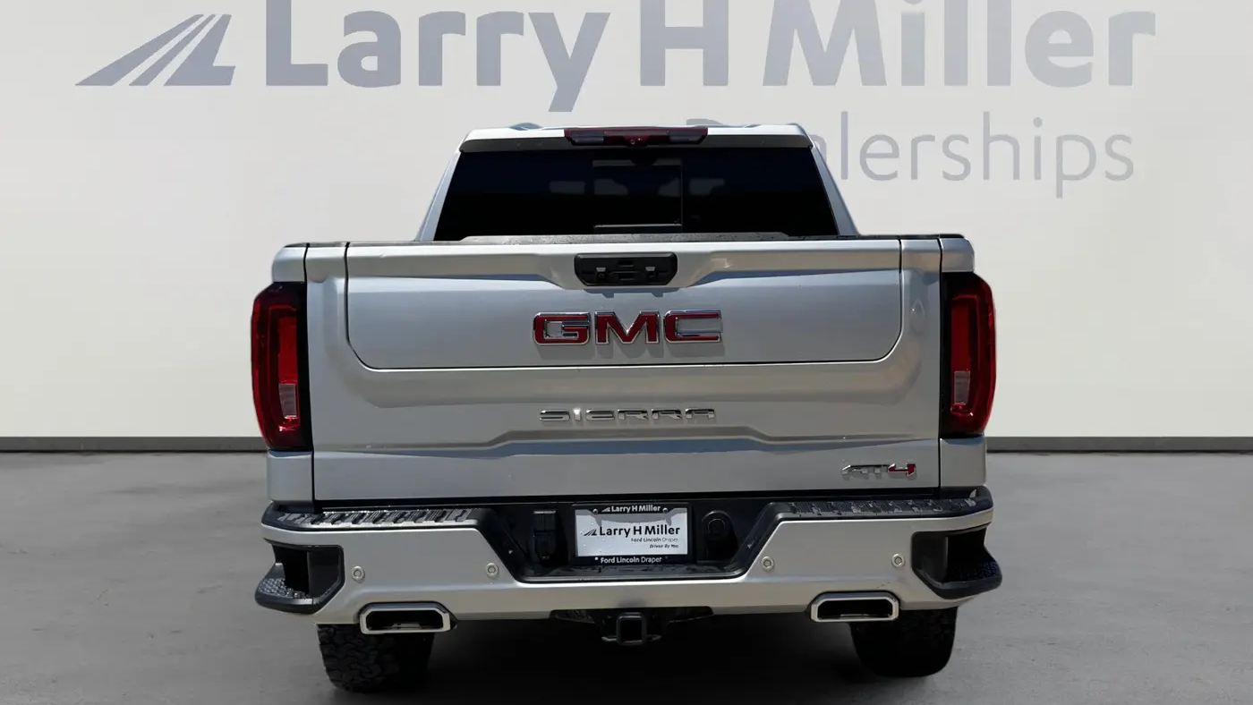 2022 GMC Sierra 1500 AT4