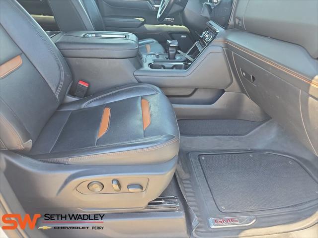 2022 GMC Sierra - $38,800