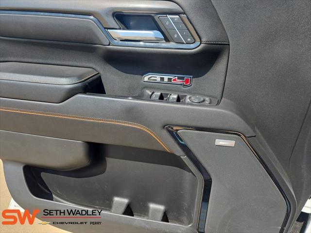 2022 GMC Sierra - $38,800