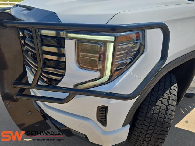 2022 GMC Sierra - $38,800
